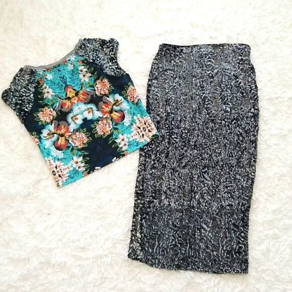 Xhilaration Silver Sequins Skirt Set Sz Xsmall - Picture 2 of 11